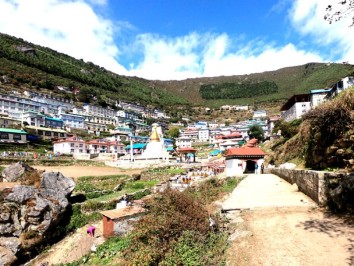 5 Days Luxury Everest Base Camp Heli Trekking Tour