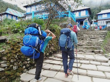 Ghorepani Ghandruk Loop Trek