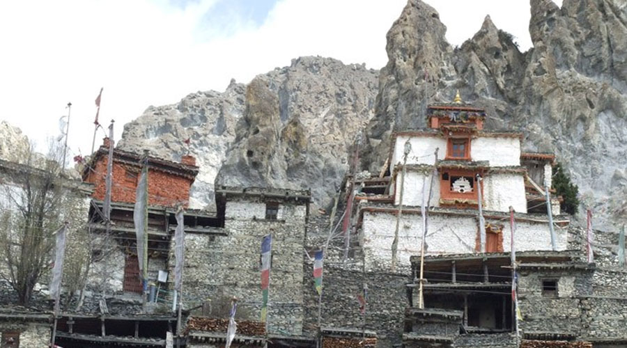 Nar Phu Valley Trek