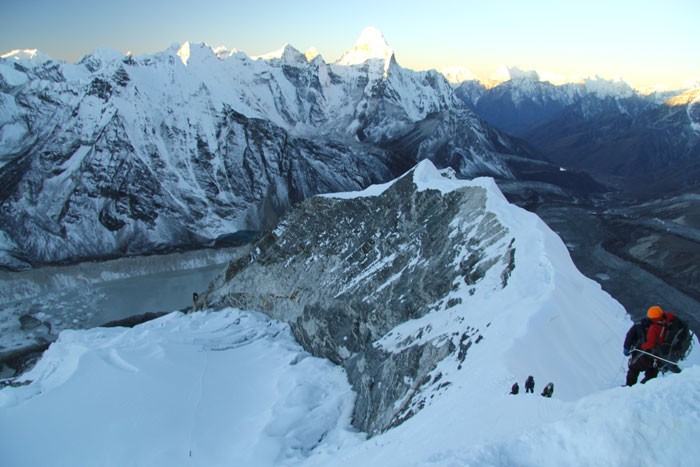 Pisang Peak Climbing